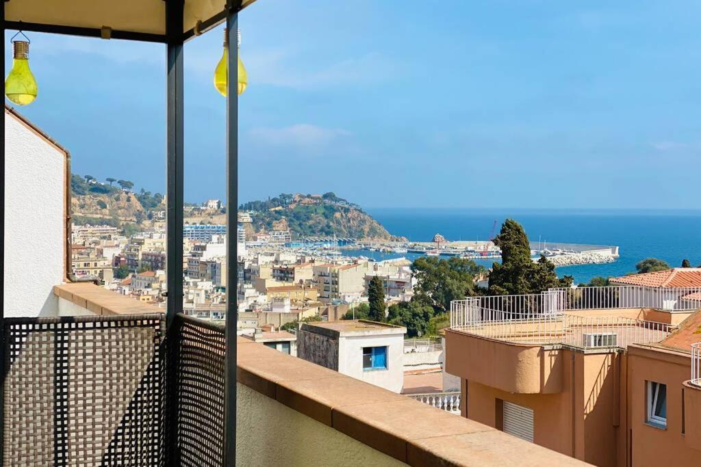 Appartamento Ático con Vistas al Mar a un Paso del Centro Blanes Esterno foto